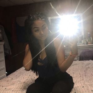 Meet your Posher, Aleana